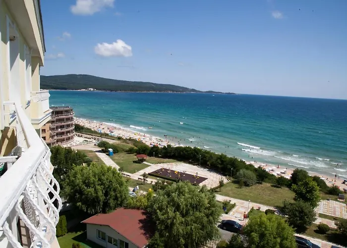 Perla Club מלון פרימורסקו