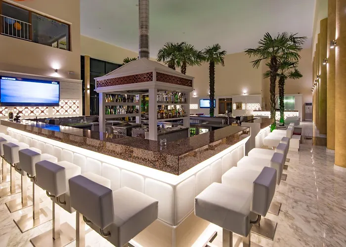 Perla Club מלון פרימורסקו