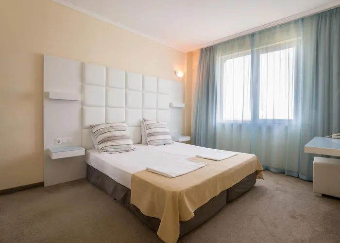 Perla Club מלון 4*