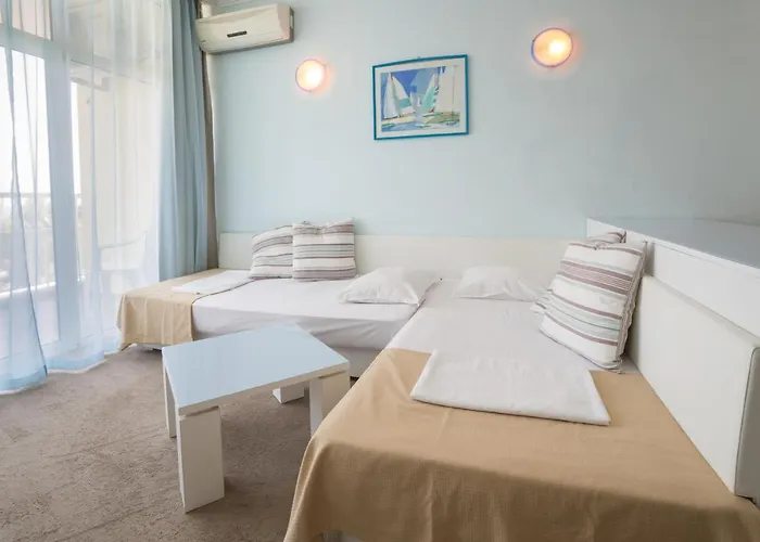 מלון Perla Club פרימורסקו