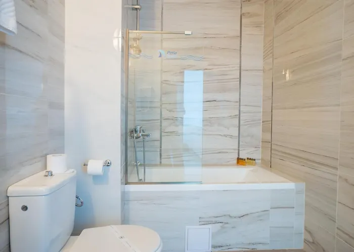 מלון Perla Club 4*