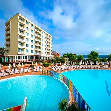 Perla Club 4* פרימורסקו